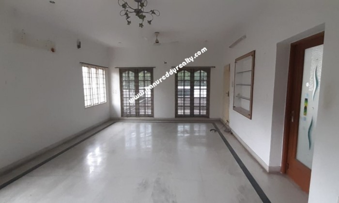 4 BHK Independent House for Rent in Anna Nagar West Extn